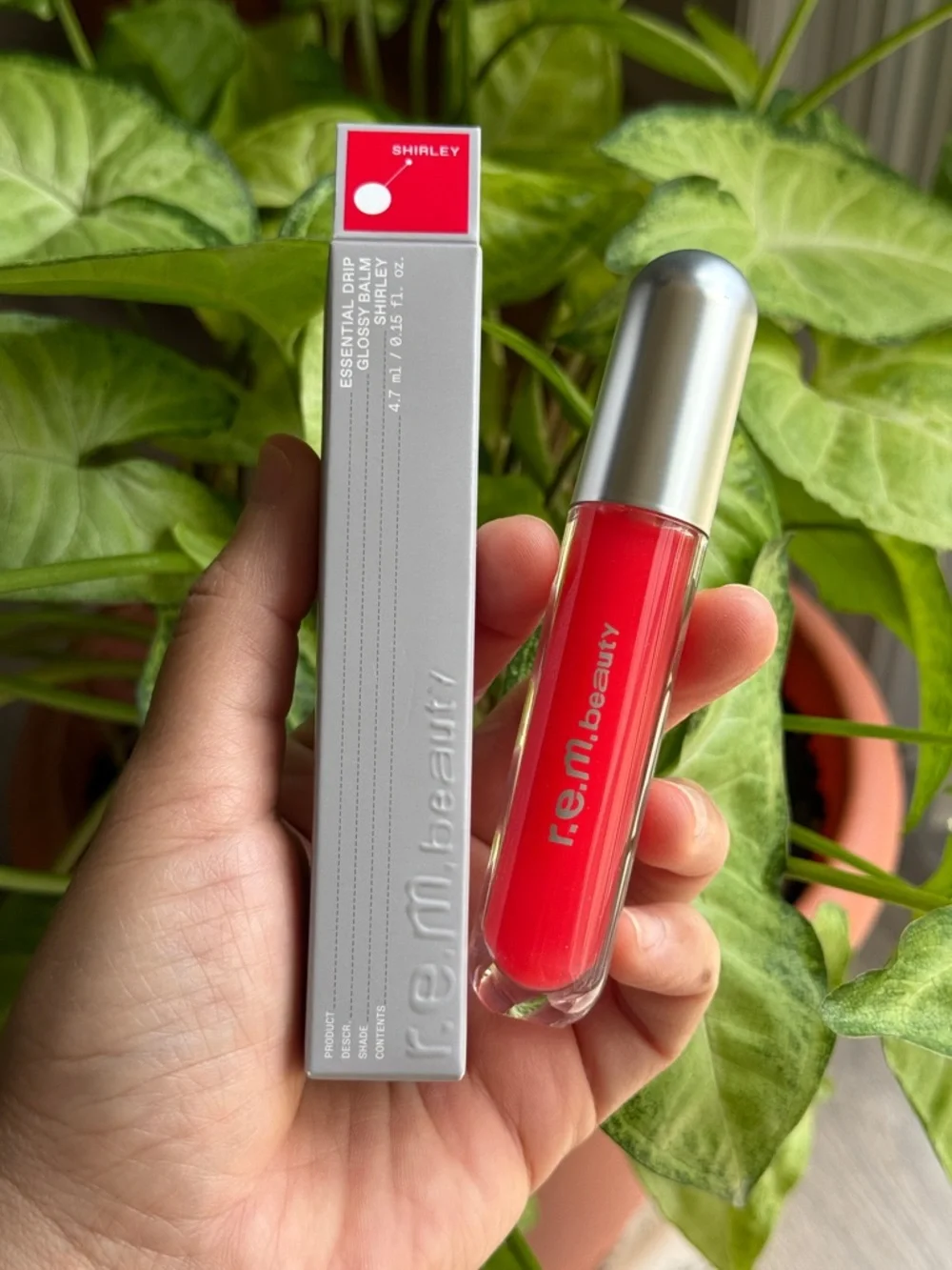 r.e.m. beauty Essential Drip Glossy Balm – Full Size (Shade: Shirley)